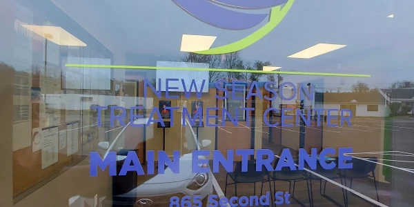 New Season Treatment Center – Manchester West